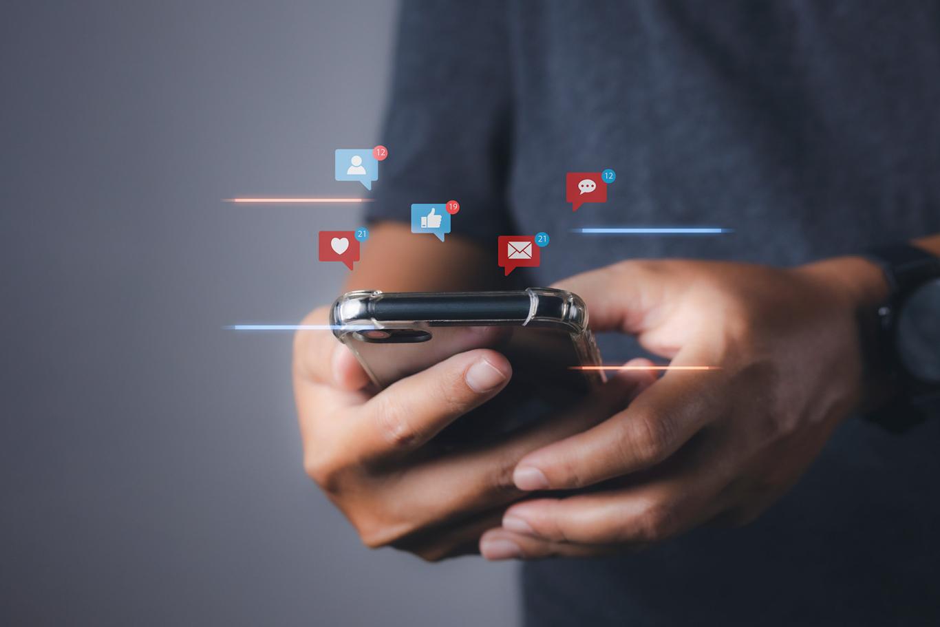 Používání mobilu - sdílejte Používání mobilu - sdílejte