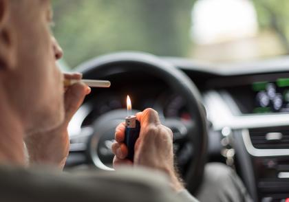 Vliv kouření na bezpečné řízení auta Vliv kouření na bezpečné řízení auta