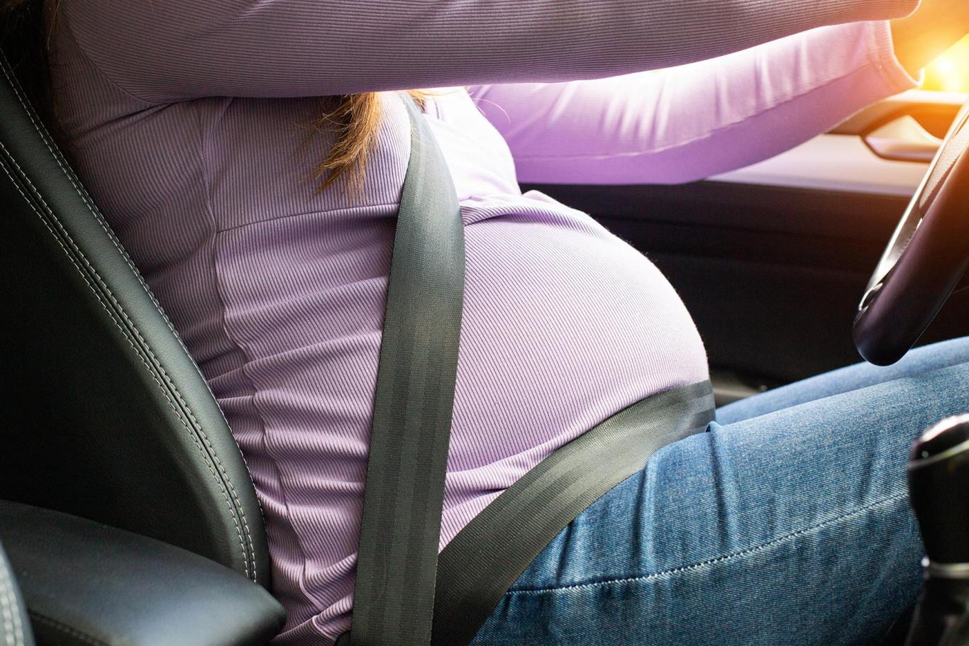 Vliv těhotenství na bezpečnost řízení auta Vliv těhotenství na bezpečnost řízení auta