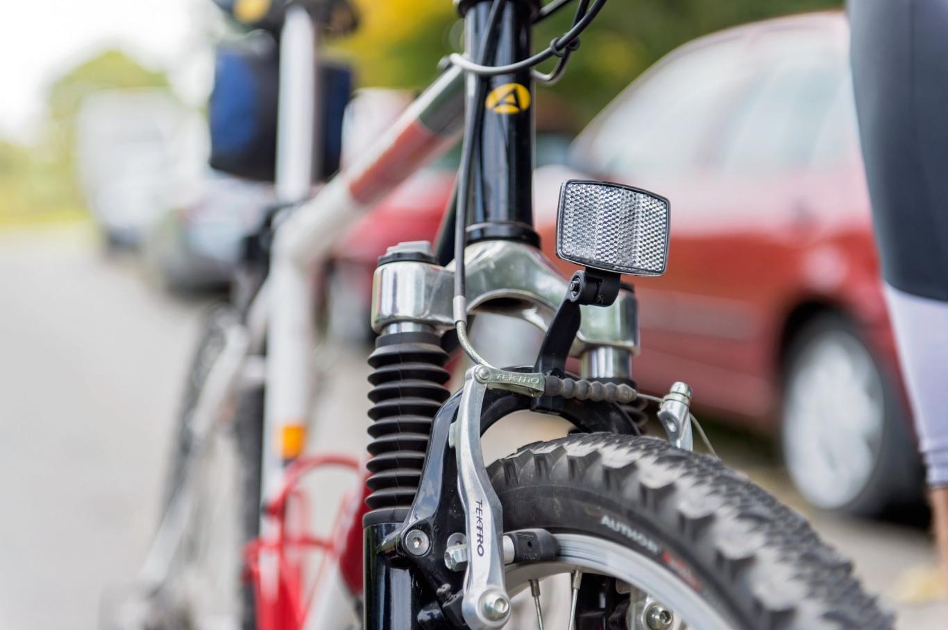 Cyklovýlet - příprava před jízdou - odrazky Cyklovýlet - příprava před jízdou - odrazky