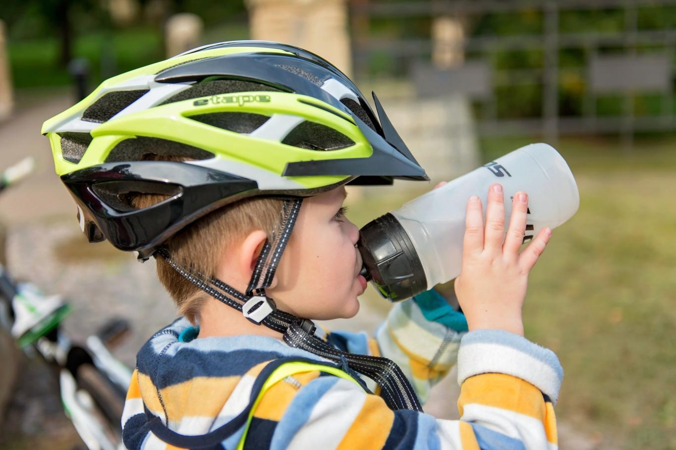 Cyklovýlet - pitný režim Cyklovýlet - pitný režim