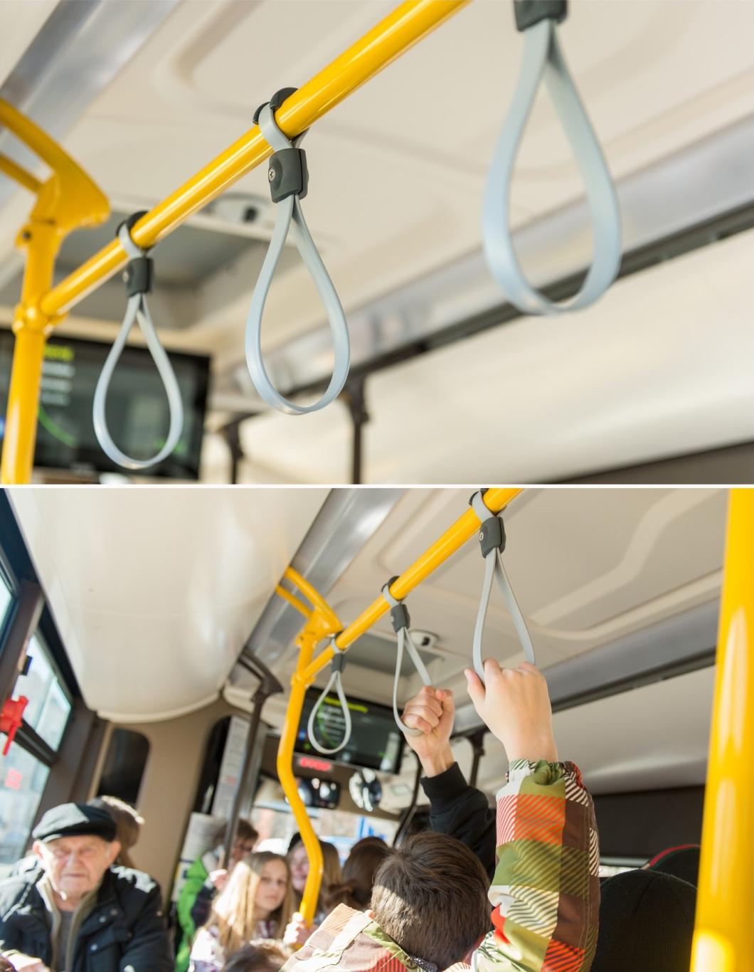 Držení v autobusu Držení v autobusu