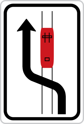 Objíždění tramvaje (jízda podél tramvaje vlevo)